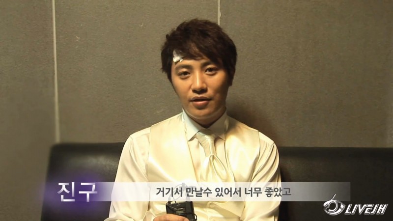 \'V\'  MV Teaser [00_00_59][20130715-131406-1].JPG