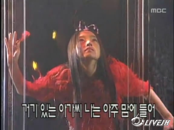 Fever MBC Music[00_00_49][20141108-225144-9].JPG