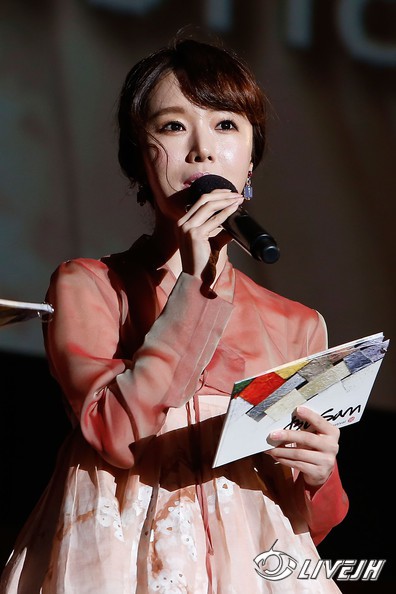 Lee Jung Hyun 19th Busan International Film qI27oMUb7USl.jpg