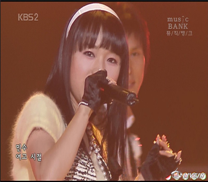 ���,�Ұ���.KBS.Music Bank.061119 (8).jpg
