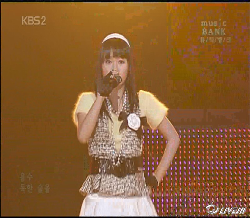 ���,�Ұ���.KBS.Music Bank.061119 (32).jpg