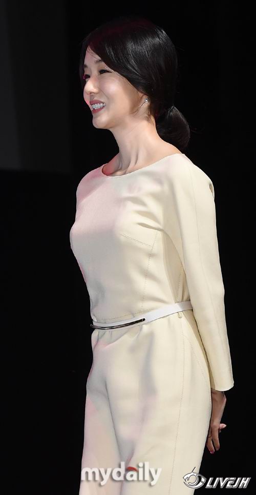 �����ͳ�ϯ���º�����Ӱ��Split�����������.�� (42).jpg