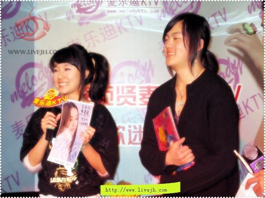 12.16 ���Ի�Ϊ��վ������ף��!�������е�С�������б�վ�����ֺ�ר�Ÿ����ǵ�ǩ��,�����ű�վ���