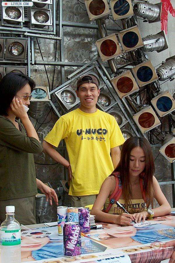 �ɰ�����