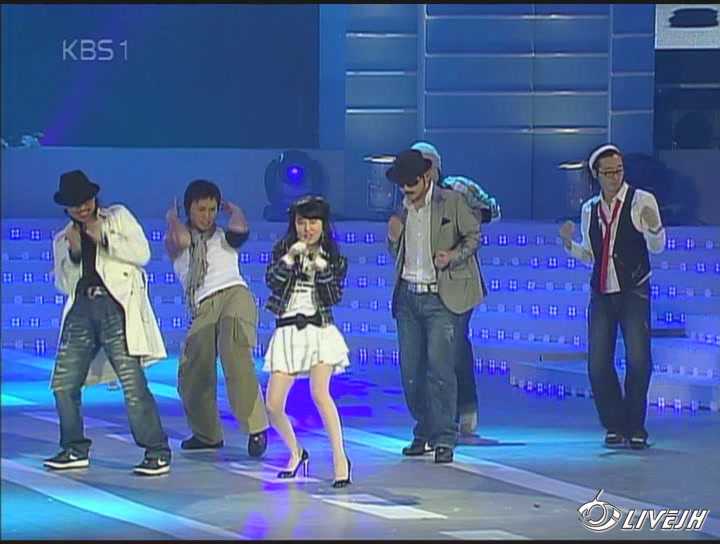 [livejh.com]������-���㣬�Ұ���(2006.10.28 ������ͨ�Ļ�����)[(001595)09-52-32].JPG