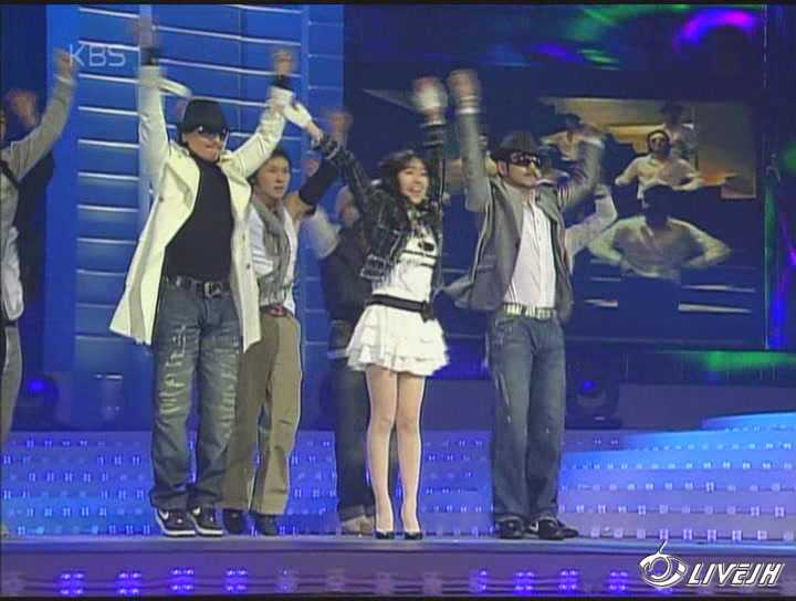 [livejh.com]������-���㣬�Ұ���(2006.10.28 ������ͨ�Ļ�����)[(004536)09-54-10].JPG