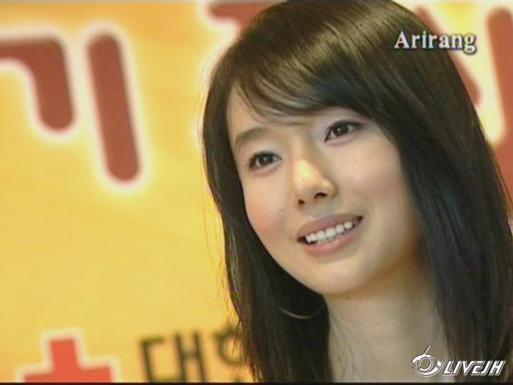 CF 2004��9��25�������Ͳμ����͵��ԵĻ[(001434)13-34-24].JPG