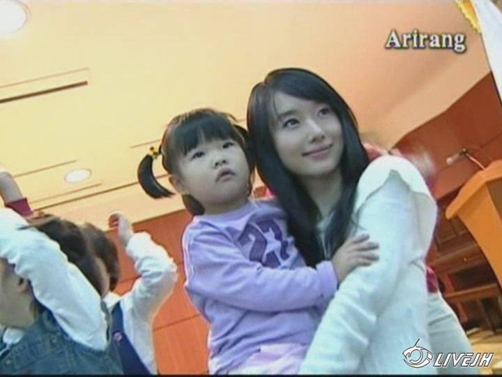 CF 2004��9��25�������Ͳμ����͵��ԵĻ[(001521)13-35-28].JPG