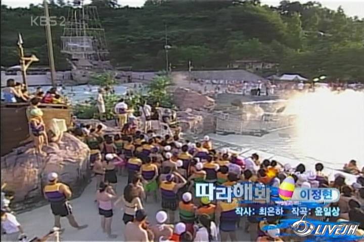 ����ѧ-KBS2  Music Bank(2004.07.30).mpg0011.jpg