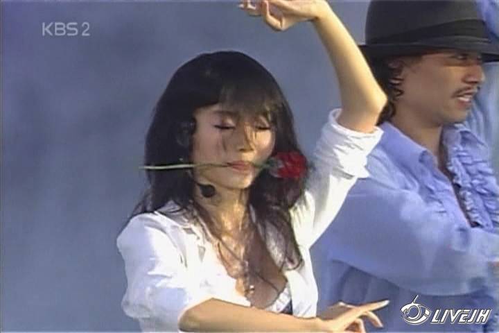 ����ѧ-KBS2  Music Bank(2004.07.30).mpg0095.jpg