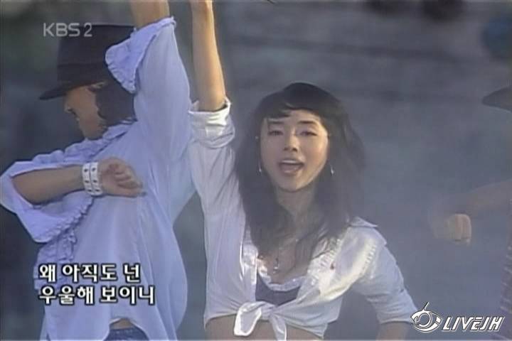 ����ѧ-KBS2  Music Bank(2004.07.30).mpg0418.jpg