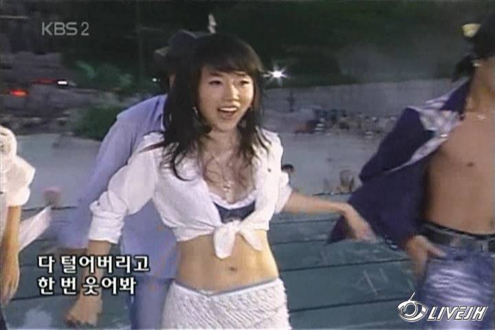 ����ѧ-KBS2  Music Bank(2004.07.30).mpg0224.jpg