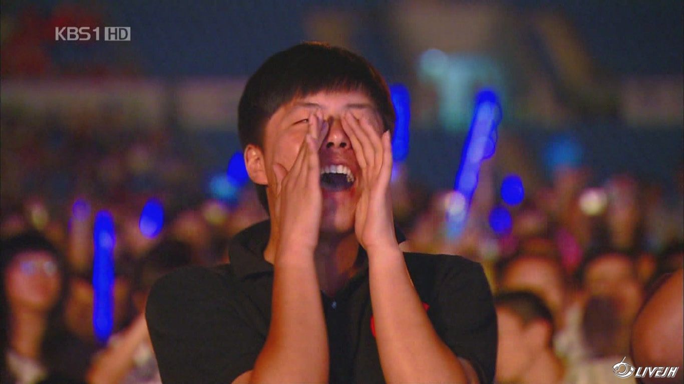 [LiveJH.com]���ɵ����� �� ���ﰢ��.KBS1.�������ֻ�.100725[17-32-21].jpg