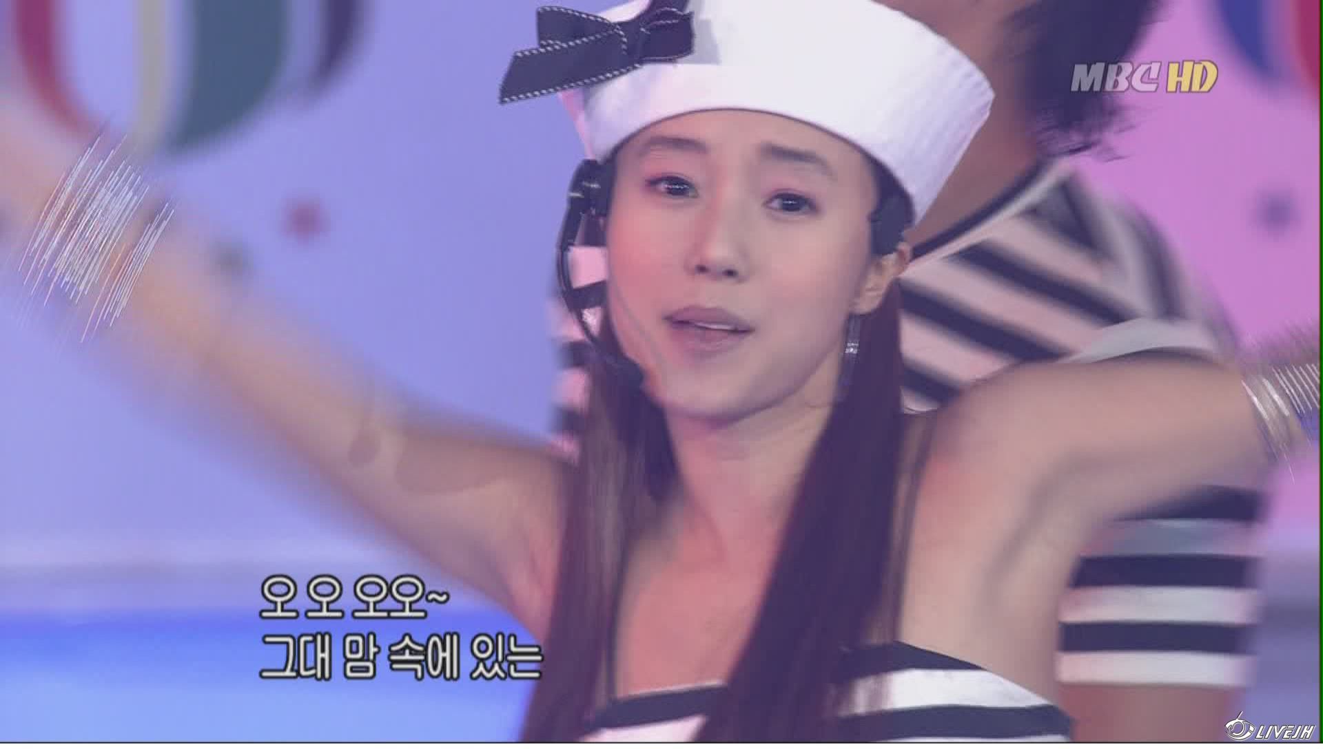 [HD-Live]Lee Jung Hyun(Summer Dance)[MBC.2003.07.05][(002324)21-56-33].JPG