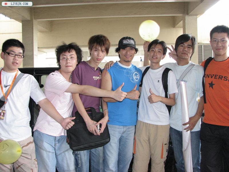 �Ͱ���ĺ�Ӱ