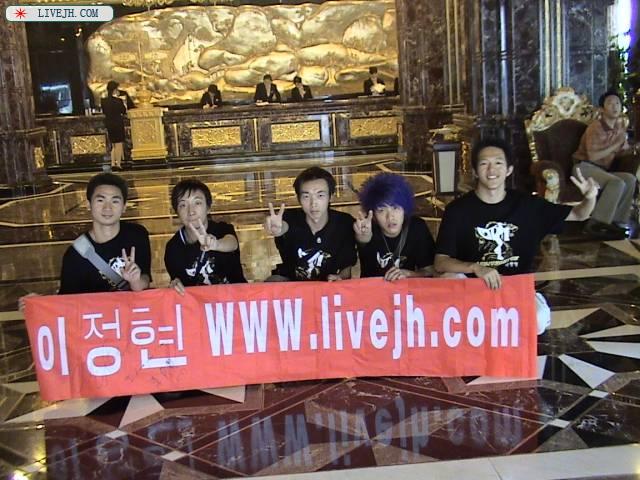 �������Ǽ����ھƵ��ĵģ�5���ˣ�